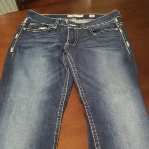 Buckle Jeans